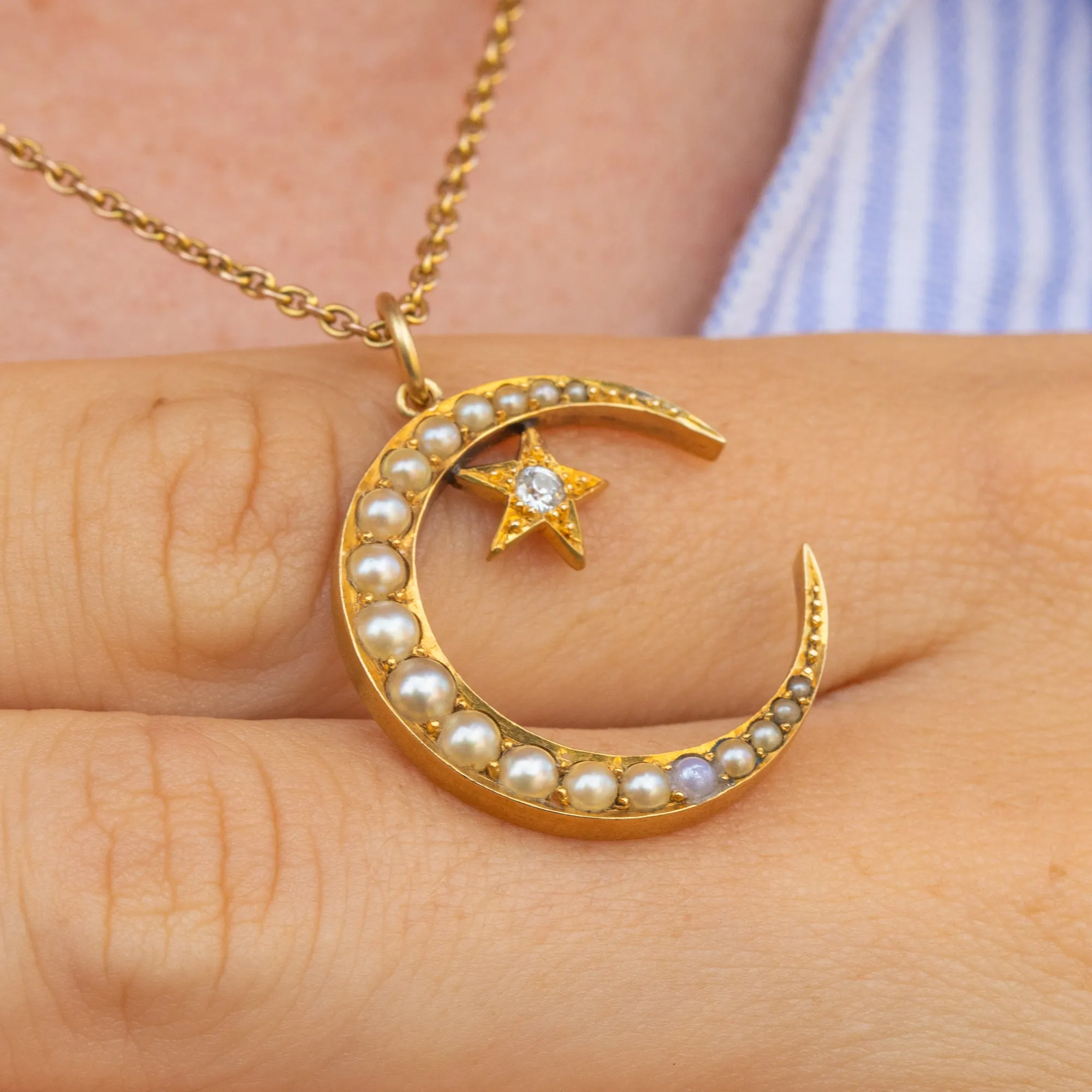 Antique 18ct Gold Pearl Crescent Moon & Star Pendant