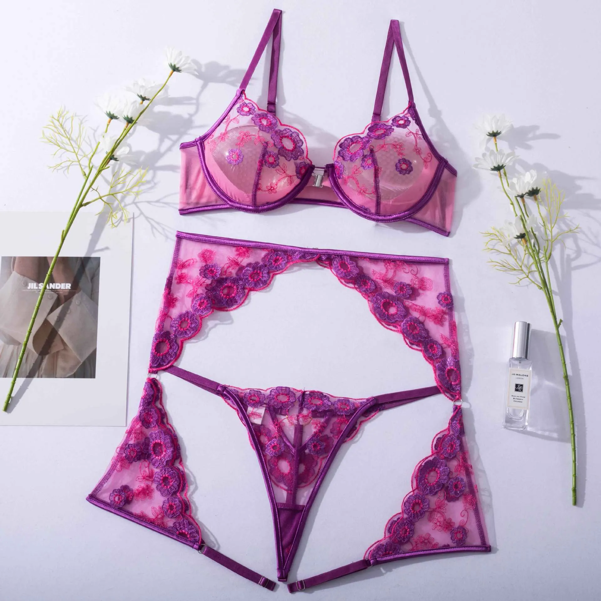 BerriesJam - 3-Pieces Luxury Lace Bra and Panty Set