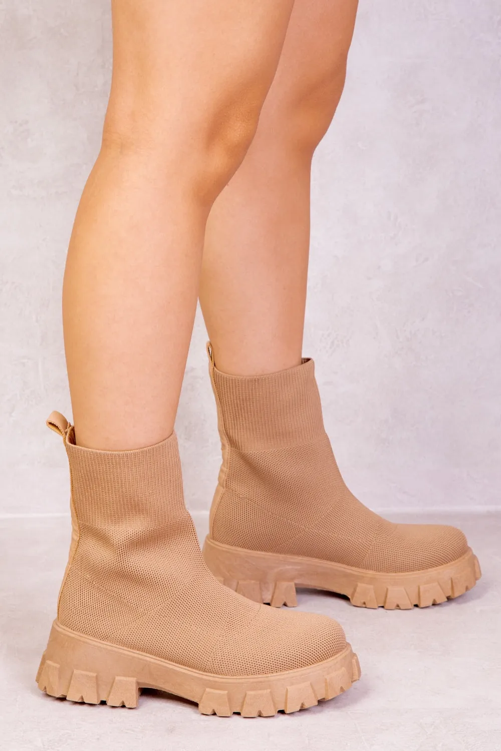 CHELSEA CHUNKY BOOT WITH KNITTED SOCK IN CAMEL