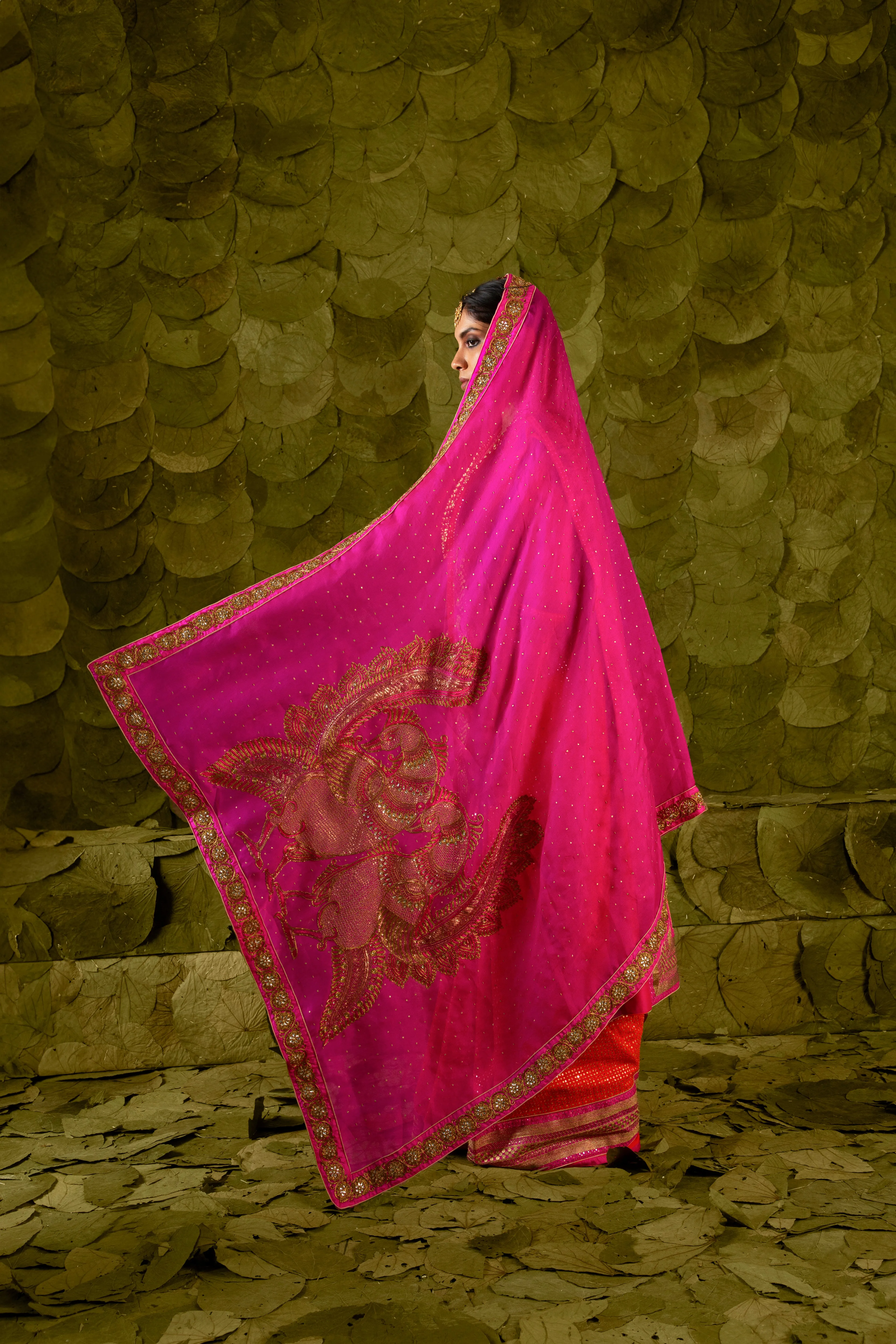 Heṇṇu (ಹೆಣ್ಣು) Saree in Signal Orange and Shocking Pink