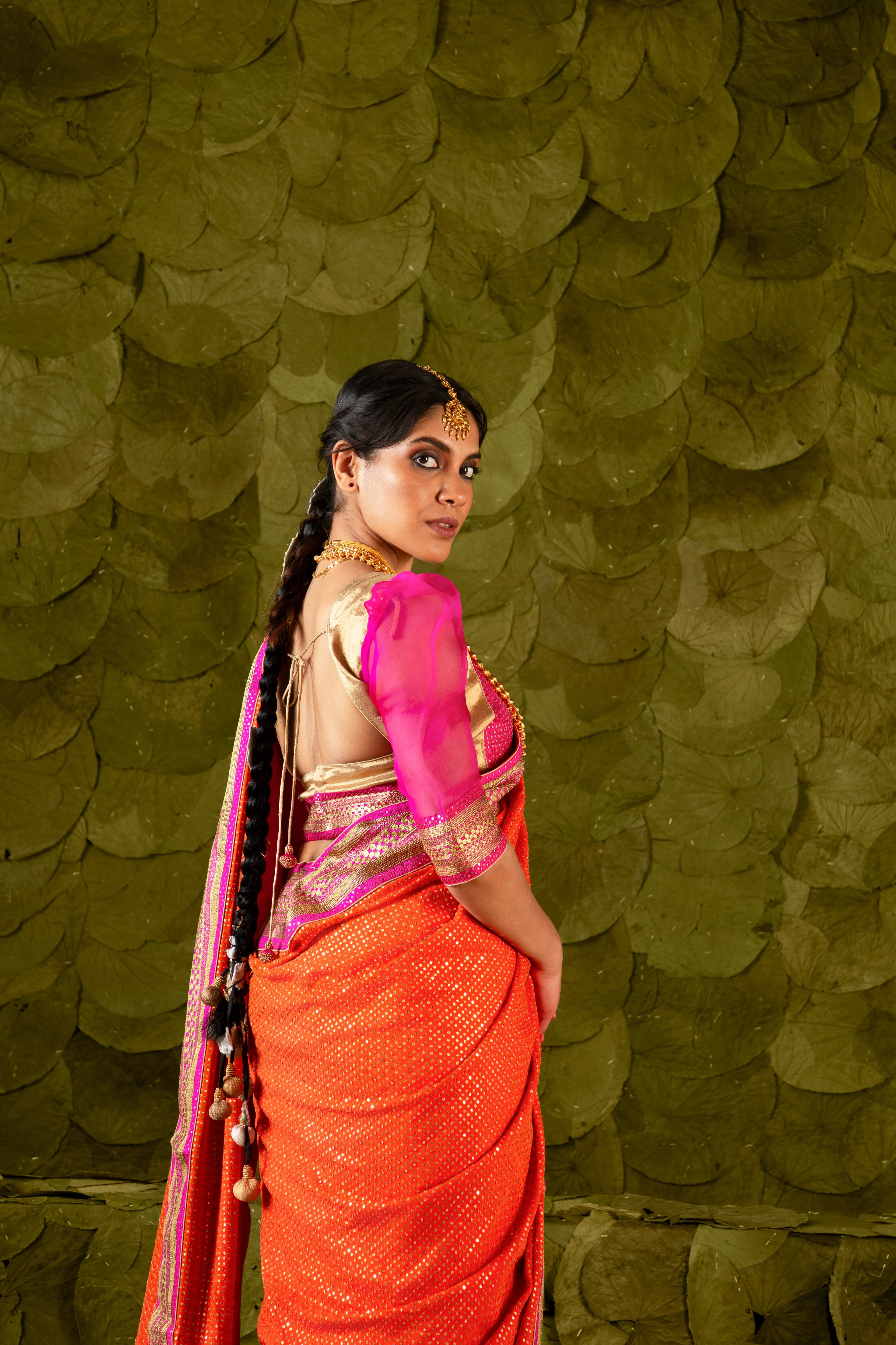 Heṇṇu (ಹೆಣ್ಣು) Saree in Signal Orange and Shocking Pink