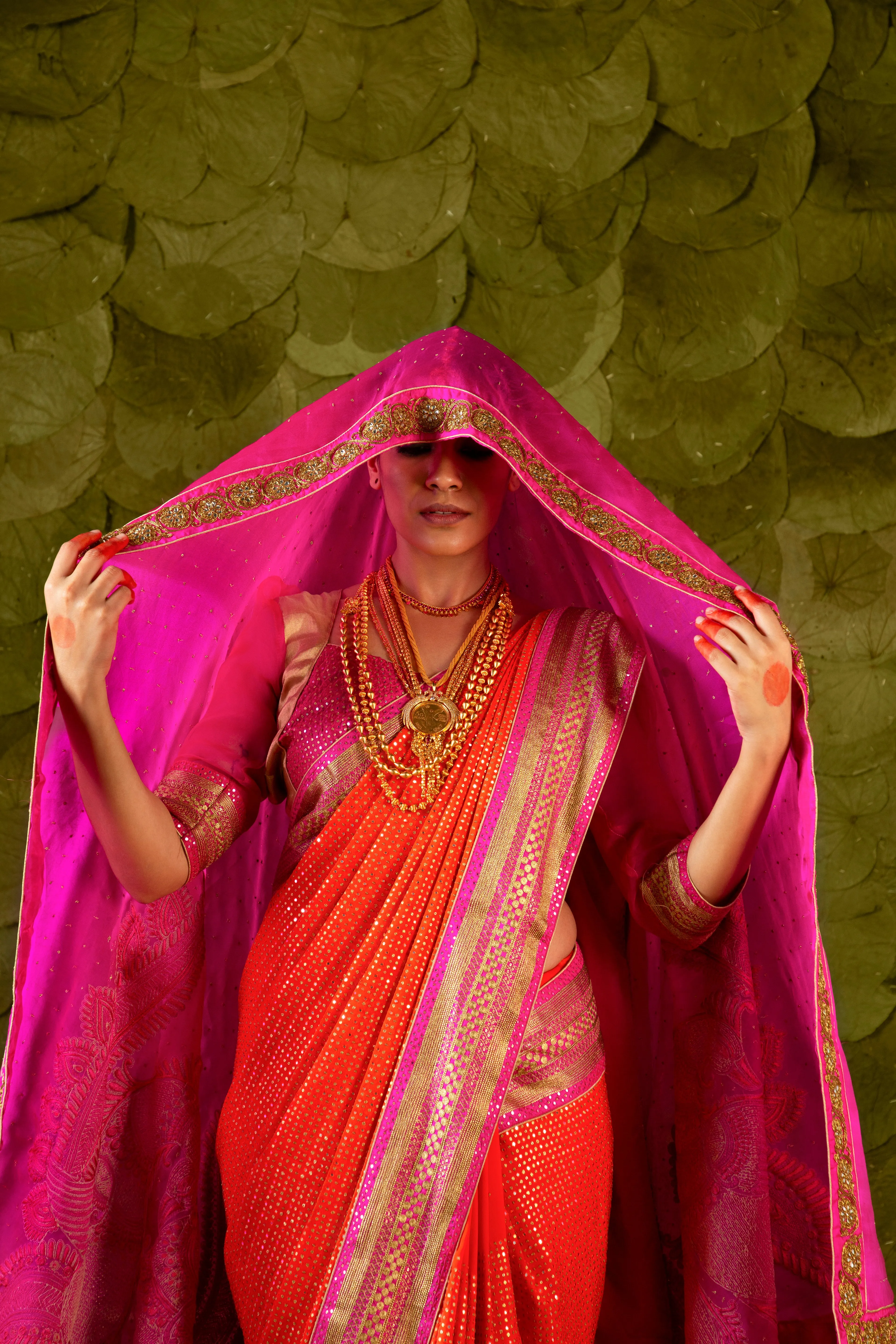 Heṇṇu (ಹೆಣ್ಣು) Saree in Signal Orange and Shocking Pink