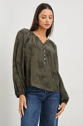 INDI TOP - OLIVE PEBBLE