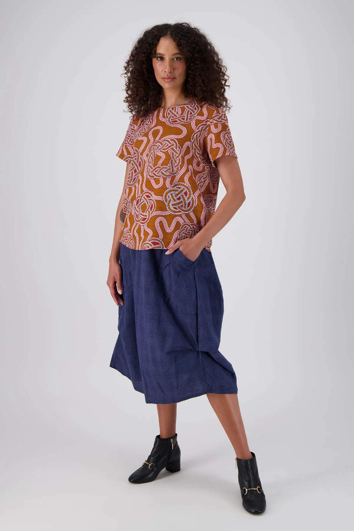 Milwaukee Textured Skirt Navy