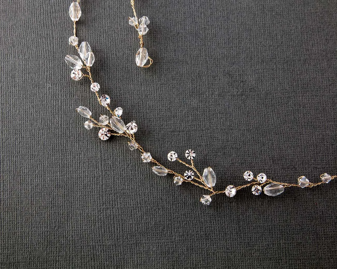 Minimalist Crystal Wedding Hair Vine in Gold