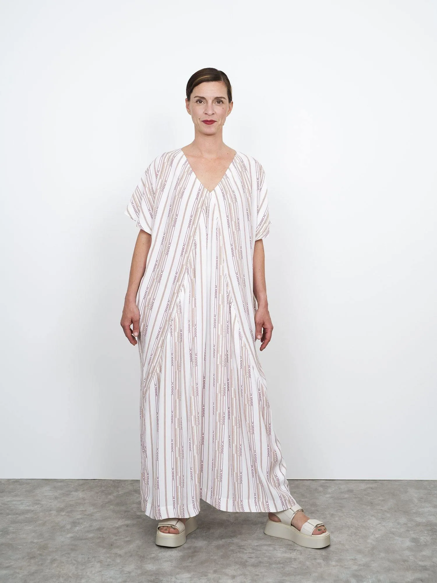 MINIMALIST KAFTAN DRESS PATTERN