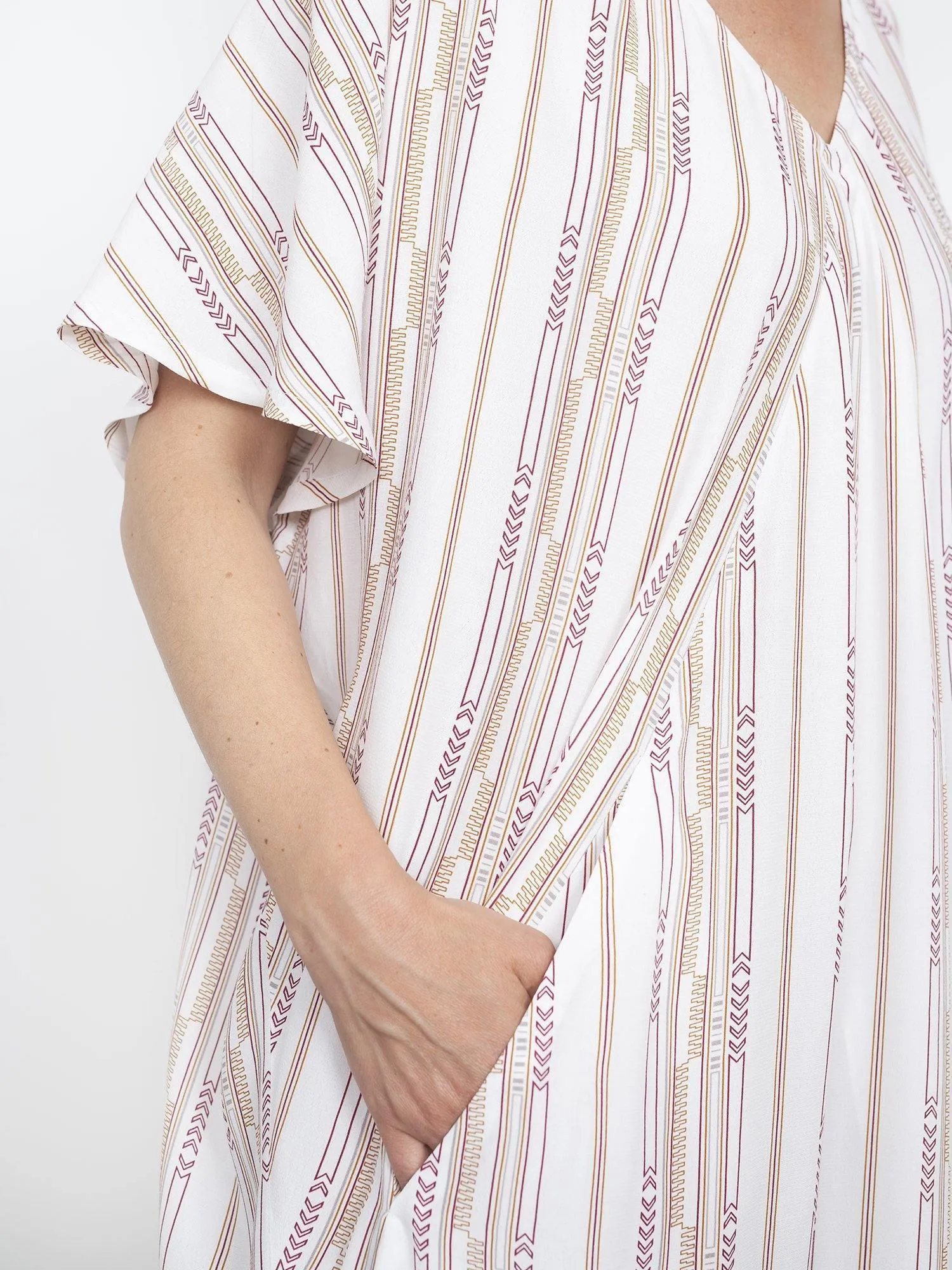 MINIMALIST KAFTAN DRESS PATTERN