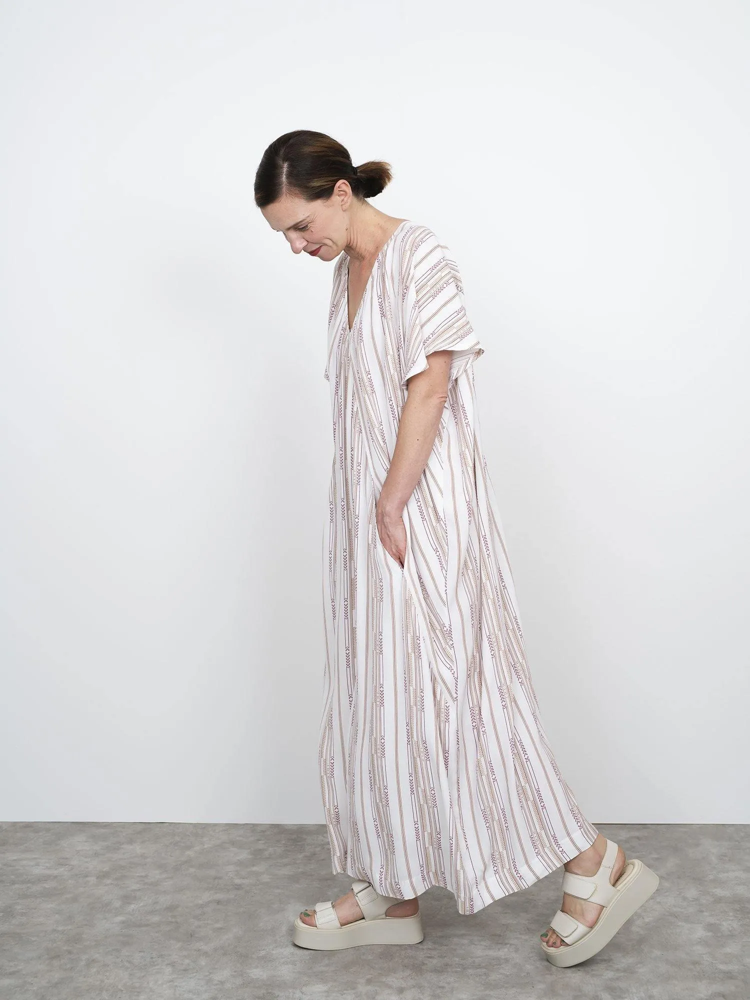 MINIMALIST KAFTAN DRESS PATTERN